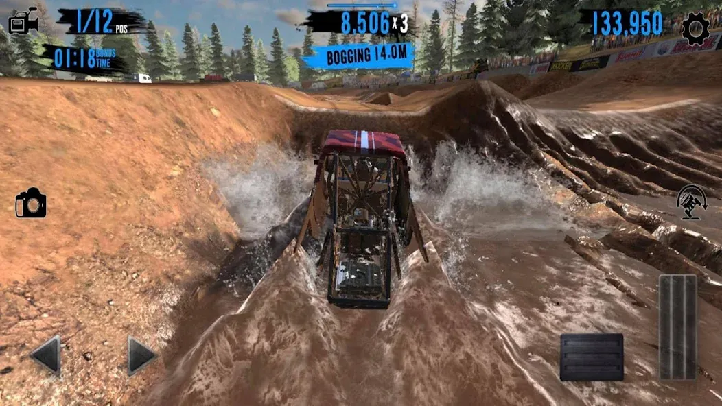 Скачать Trucks Off Road (Траки Офф Роад) взлом на бесконечные деньги + мод меню screen 1